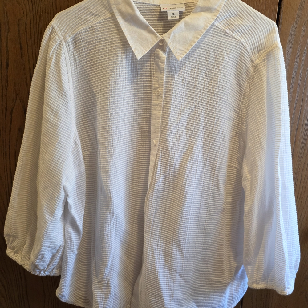 Liz Claiborne White Button Down Relaxed